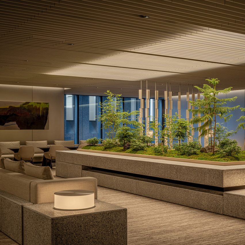 <div>I IN creates “living lounge” for Tokyo office in museum building</div>